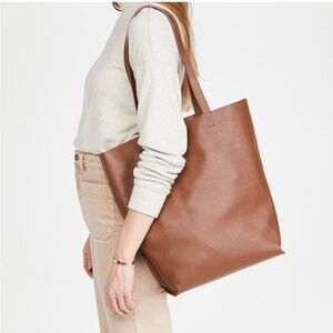 A.P.C. Cabas Maiko Tote Noisette Cognac